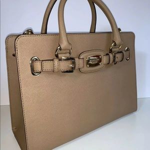 MICHAEL KORS SAFFIANO KHAKI HAMILTON EW SATCHEL